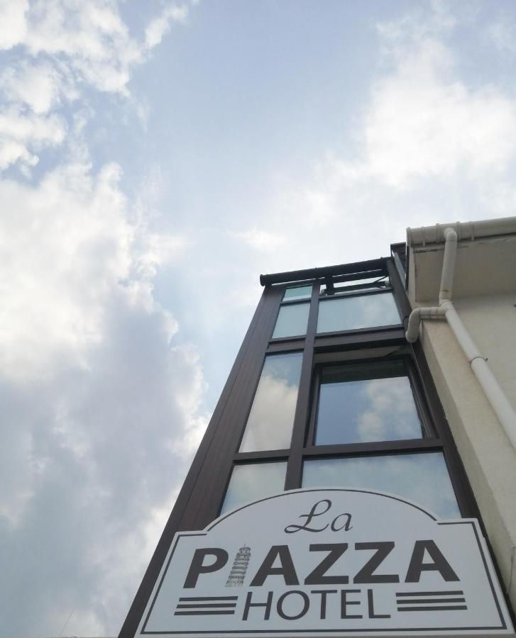 La Piazza Hotel Σούμεν Εξωτερικό φωτογραφία
