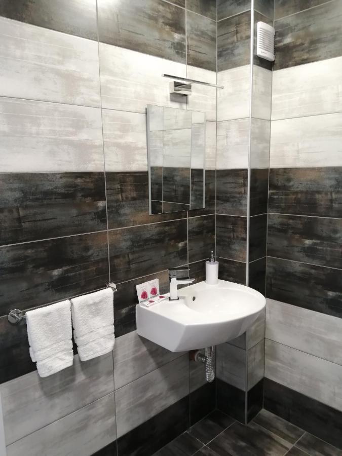 La Piazza Hotel Σούμεν Εξωτερικό φωτογραφία